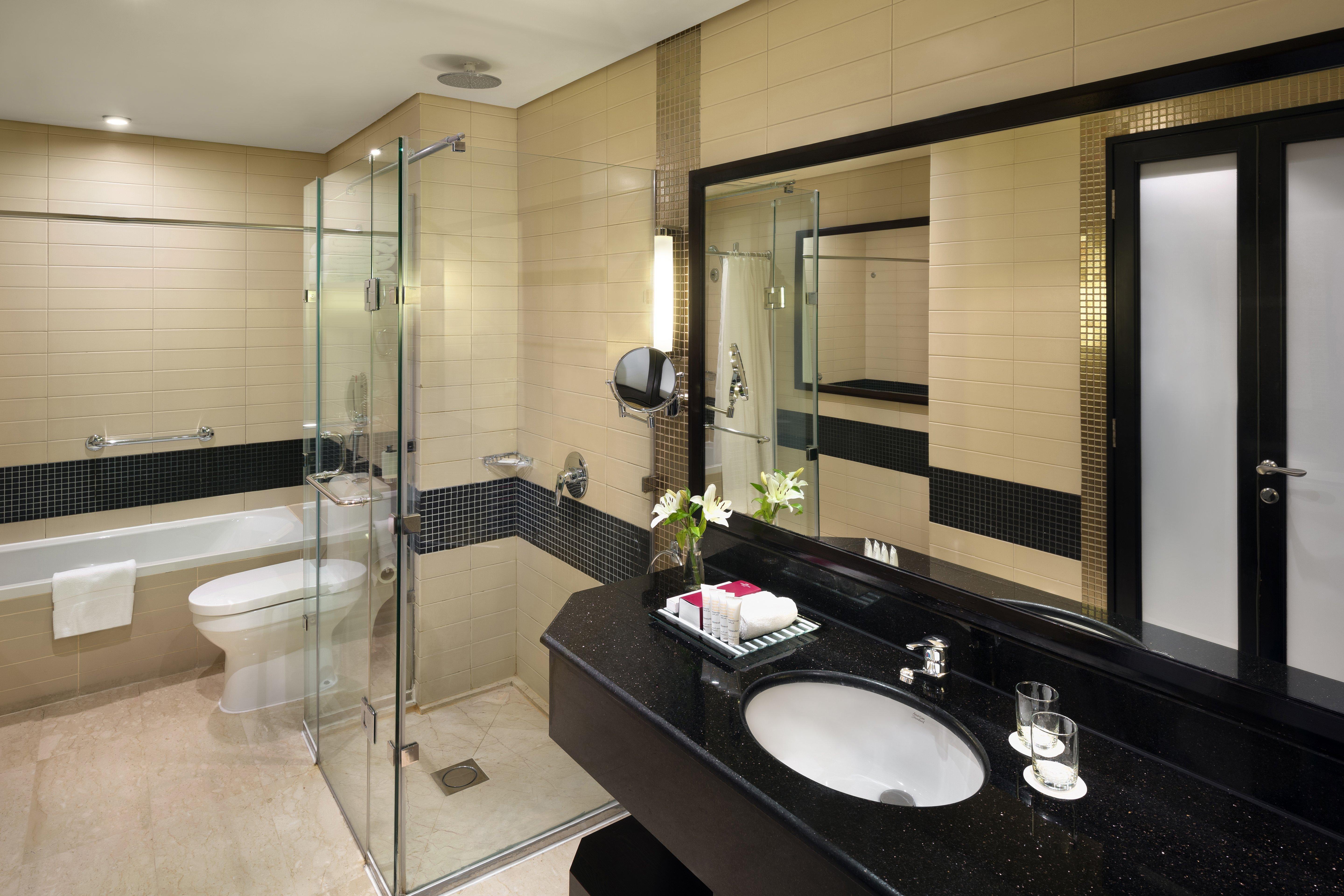 Crowne Plaza By Ihg 5*