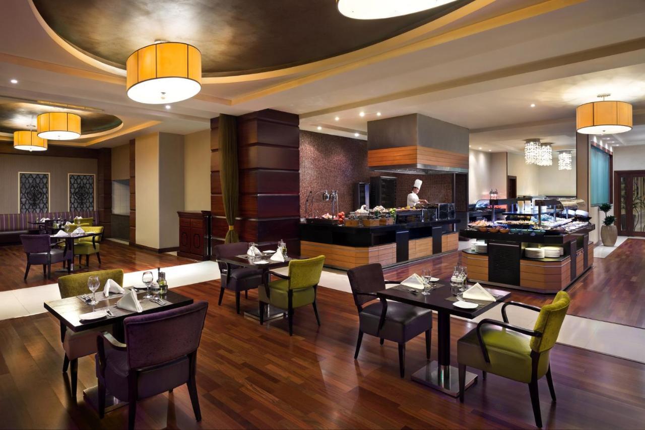 Hotel Crowne Plaza By Ihg 5*