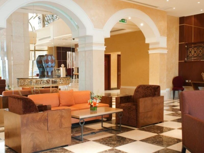 Crowne Plaza By Ihg 5*